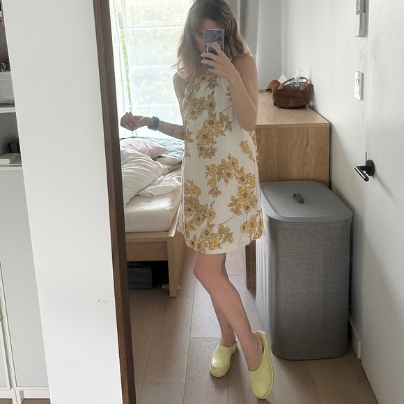 Cynthia Rowley Linen Halter Mini Swing Dress - Picture 4 of 7